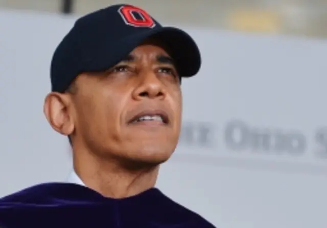 并非人人都能当总统。奥巴马2013年5月头戴棒球帽的照片。