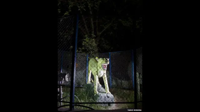 Kebun binatang buatan India