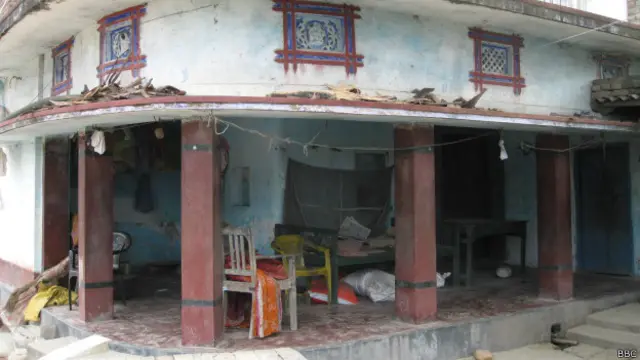 मीना देवी का घर 