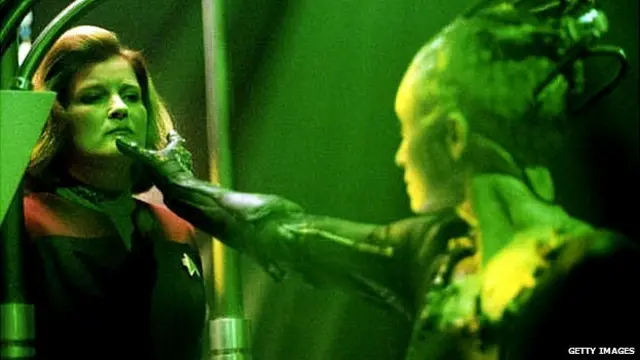 El impacto de la tecnología en los humanos ha sido explorada a través de la ciencia ficción con personajes como los Borg de "La guerra de las estrellas".