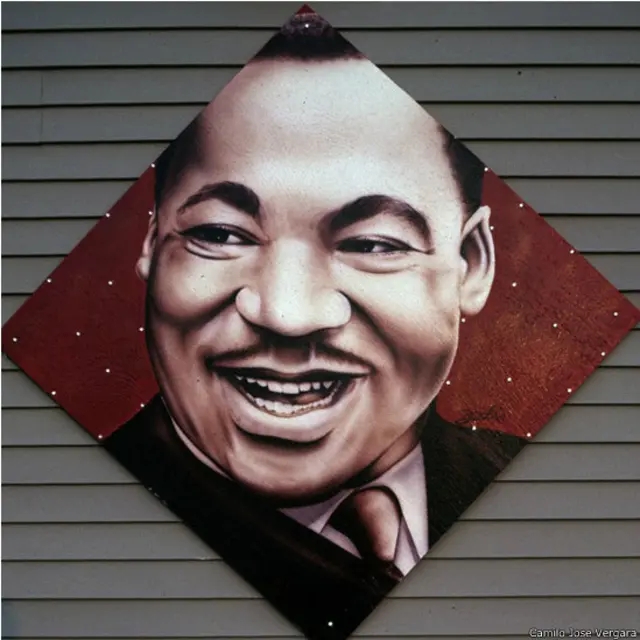 MLK Jr. retratado con rasgos de Clark Gable en Detroit