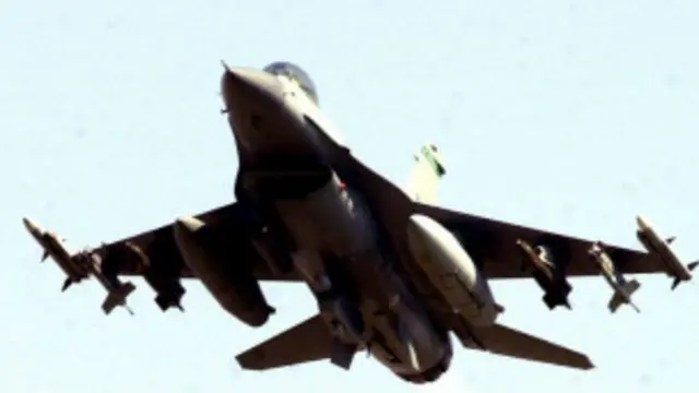 قد يستخدم هذا النوع من الطائرات الموجود في تركيا والأردن