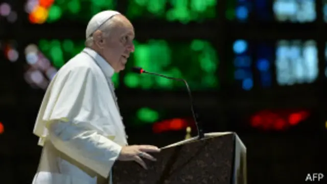 Papa Francisco na catedral do RIo de Janeiro (foto: AFP)