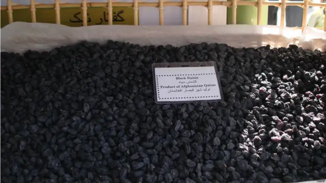 ارزش میوه خشک صادر شده از افغانستان در سال ۱۳۸۹، به حدود ۶۵ میلیون دلار می‌رسد.