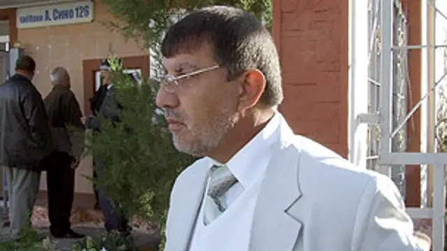 مهمراد آدینه