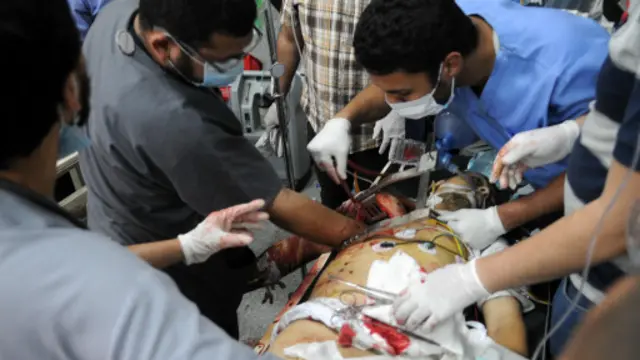 يقول التقرير إن قوات الأمن استخدمت نيران كثيفة وغير متناسبة خلال فض الاعتصام