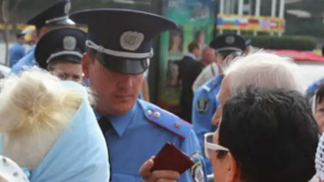 د اوکراین پارلمان به د سې شنبې پر ورځ د هوکړې په اړه خپله رایې ورکړي