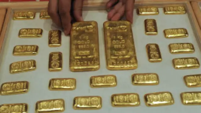 مقامی میڈیا کے مطابق مسافر بردار ہوائی جہاز تھائی لینڈ کے دارالحکومت بینکاک سے آیا تھا