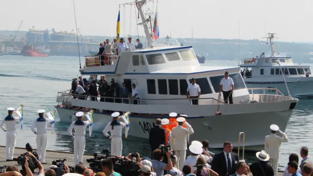 Две страны - один праздник: День флота в Севастополе