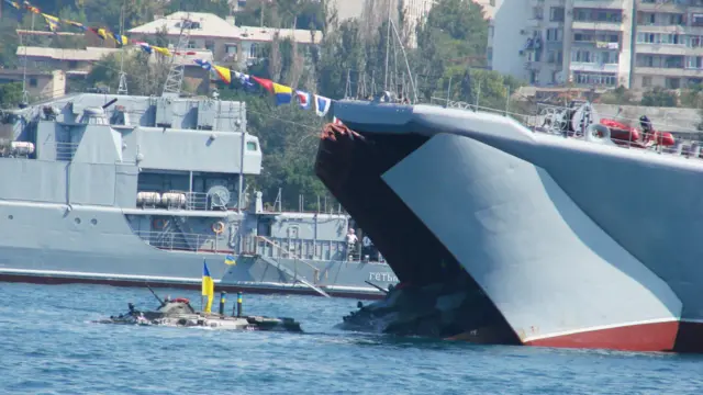 Две страны - один праздник: День флота в Севастополе