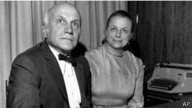 Virginia Johnson y su marido William Masters