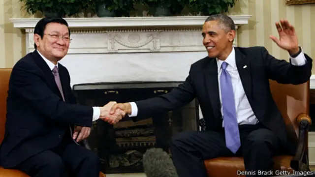 Sau cuộc gặp năm 2013 giữa Tổng thống Barack Obama và Chủ tịch Trương Tấn Sang, Hoa Kỳ và Việt Nam thiết lập quan hệ "đối tác toàn diện"