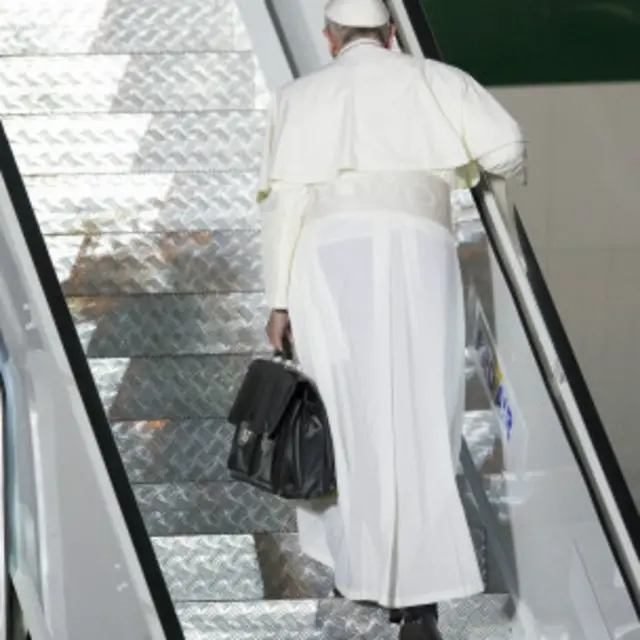 البابا في ختام زيارته للبرازيل