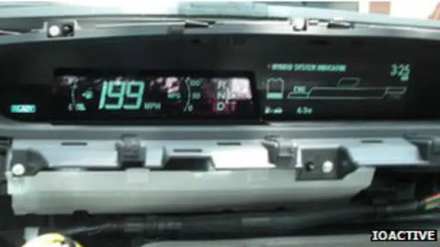 Tablero de carro hackeado