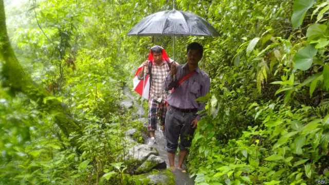 उत्तराखंड का पहाड़ी इलाक़ा