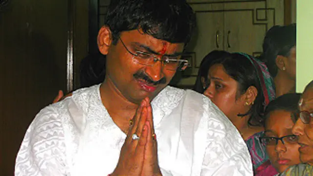 दीपेश माहेश्वरी : "दिल्ली सरकार से नहीं मिली मदद." 