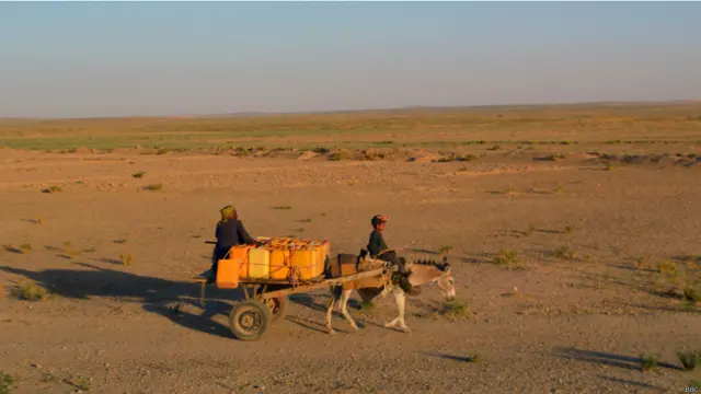کمبود آب آشامیدنی یکی از مشکلات عمده مردم در روستاهای جوزجان است.