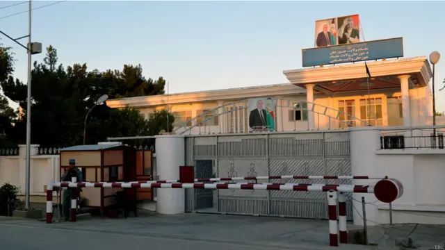 جوزجان از مناطق تحت نفوذ ژنرال دوستم به حساب می‌آید.