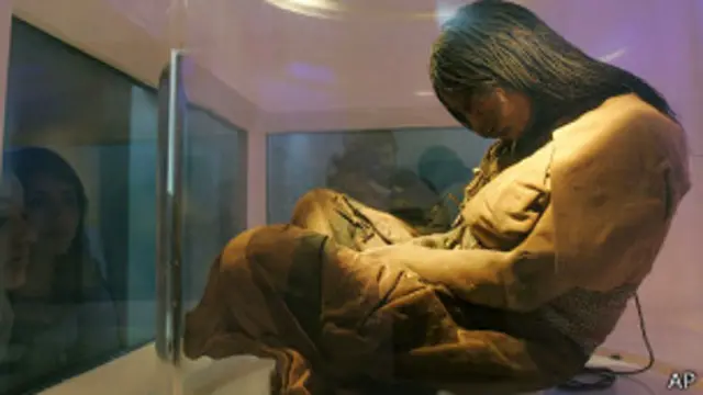 Momia de la doncella inca