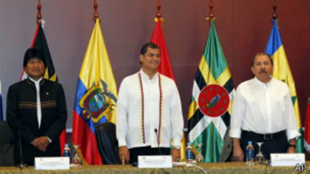  Evo Morales, Rafael Correa y Daniel Ortega en Cumbre del Alba, 2013