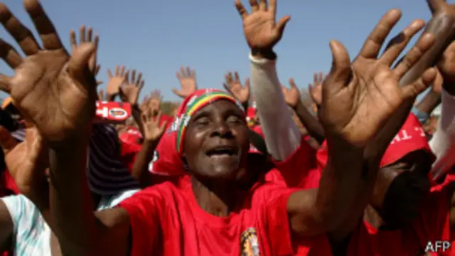 Зимбабвийцы