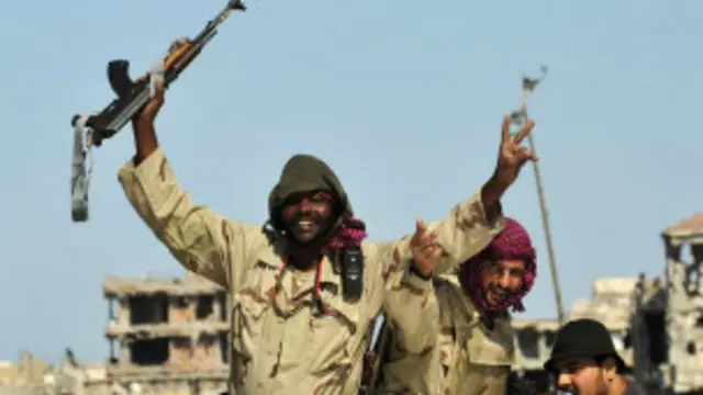 القت عناصر من المعارضة القبض على ابراهيم في سرت مسقط رأس القذافي