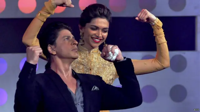 दीपिका पादुकोण और शाहरूख खान