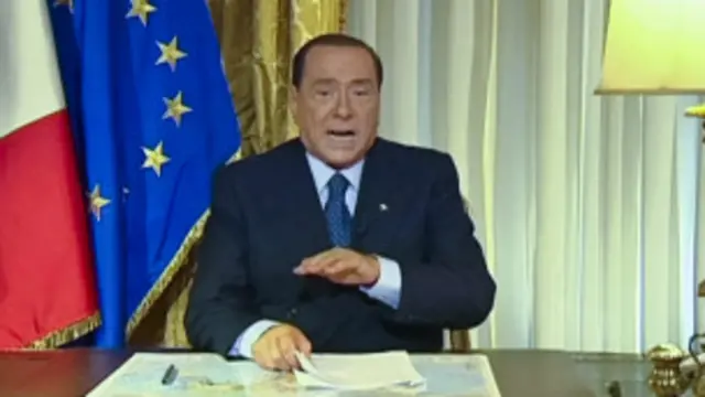 يدت اعلى محكمة جنائية في ايطاليا ادانة برلسكوني بالتهرب الضريبي وحكما بسجنه اربع سنوات ومنع توليه مناصب عامة