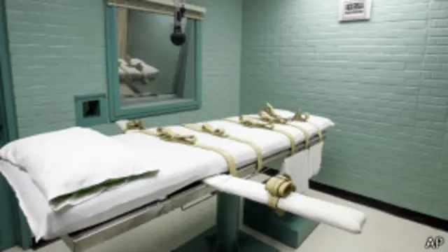 Камера для страт шляхом ін'єкції