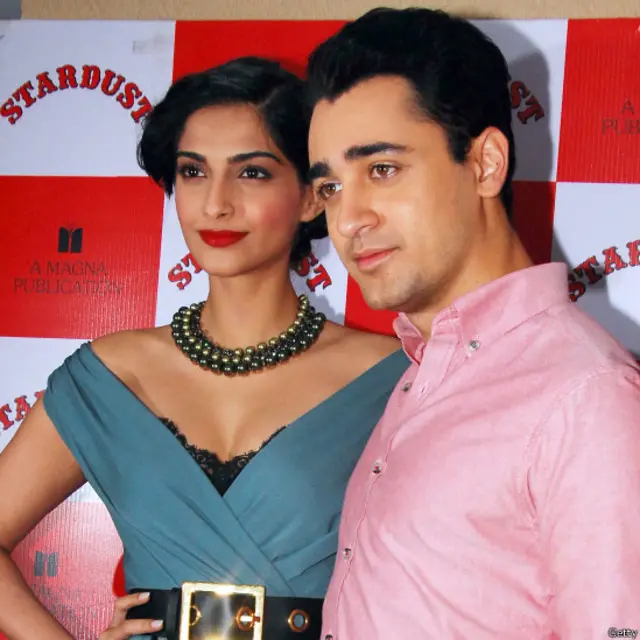 आई हेट लव स्टोरीज़ फिल्म में एक साथ काम कर चुके सोनम कपूर और इमरान खान एक समारोह में