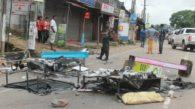 ප්රහාරයෙන් දිනකට පසු වැලිවේරිය නගරය