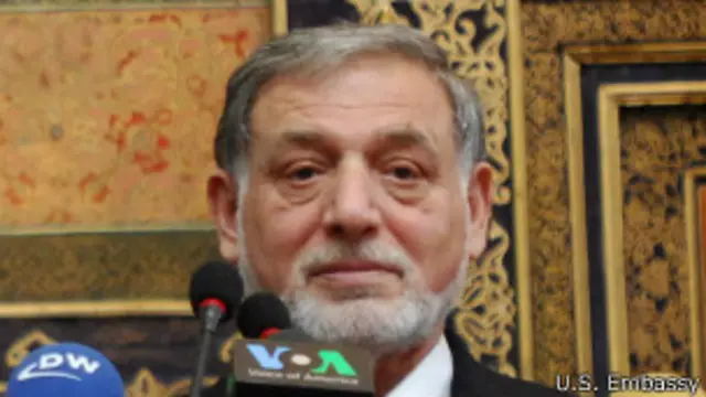 کمیسیون مستقل انتخابات روز گذشته فهرست ابتدایی نامزدان را اعلام کرد