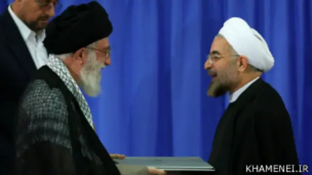 鲁哈尼（右）和哈梅内伊