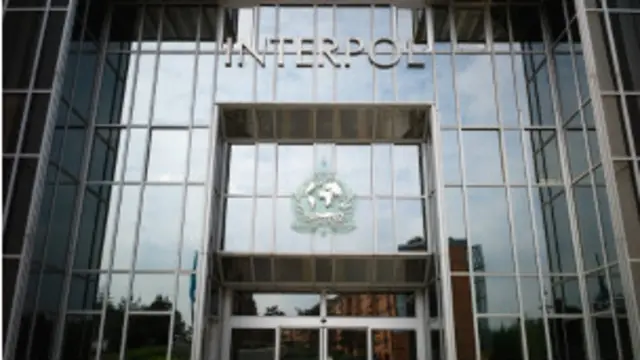 نړیوالو پولیسو "انټرپول"