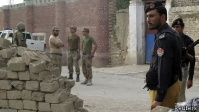 После атаки талибов в городе Дера-Исмаил-Хан 30 июля