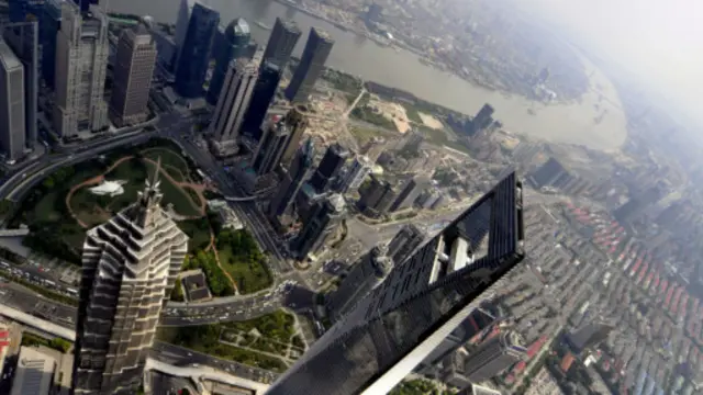 शंघाई टावर से बीजिंग शहर का नज़ारा.