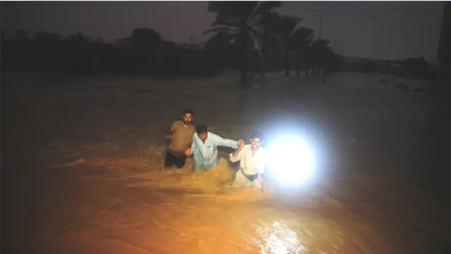 कराची बाढ़