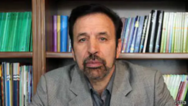 محمود واعظی حدود هفت سال مدیرعامل شرکت مخابرات ایران بود