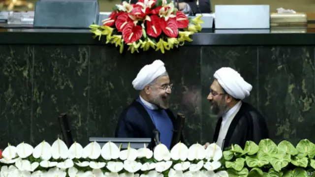 صادق لاریجانی رئیس قوه قضاییه و حسن روحانی