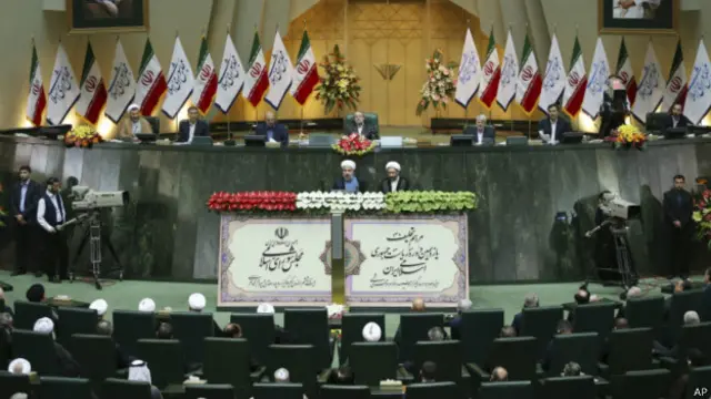 ادای سوگند توسط حسن روحانی