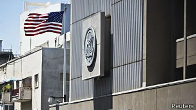 سفارتخانوں کی بندش میں توسیع صرف احتیاطی اقدام ہے: امریکی وزارتِ خارجہ 