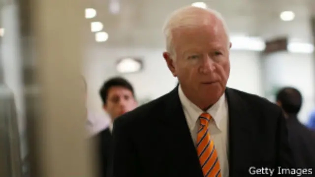 سناتور چمبلیس رییس مشترک کمیته اطلاعات سنا می‌گوید القاعده در مراحل آخر تدارکات برای یک حمله است