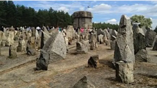 Memorial em Treblinka