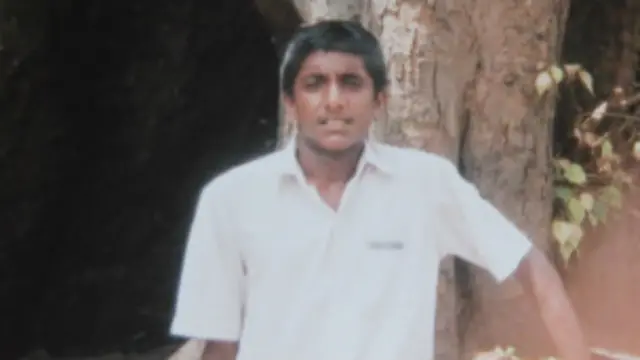 අකිල දිනේෂ්