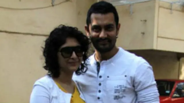 जाने माने अभिनेता आमिर ख़ान और उनकी पत्नी किरण राव ने सरोगेसी के ज़रिए बच्चे को जन्म दिया है. 