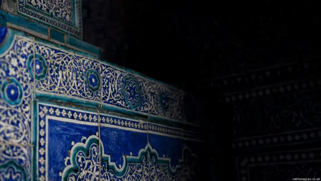 Паҳлавон Маҳмуд мақбараси