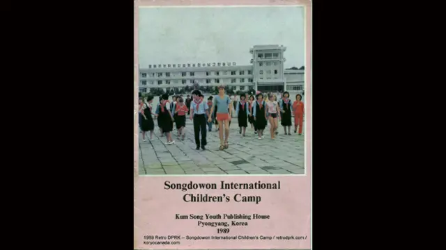 منظمو المخيم يعرضون برامج للمنح الدراسية والنفقات المخفضة من أجل اجتذاب طلاب اجانب