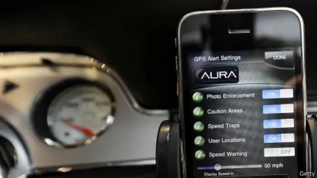 GPS em telefone (Getty)