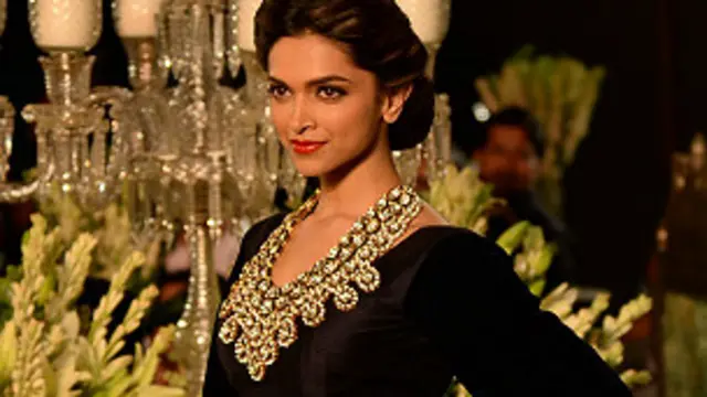 दीपिका पादुकोण