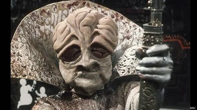 एलियन, खान, बोल्बी, इंग्लैंड